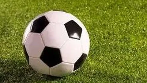 2025年中国足球年度十大事件：恒大失去领先地位，足协政策频出新规