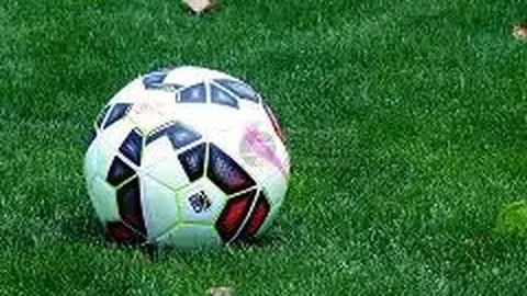 福克斯谈马刺：天赋横溢，队友成功共庆，甘愿奉献助力成功